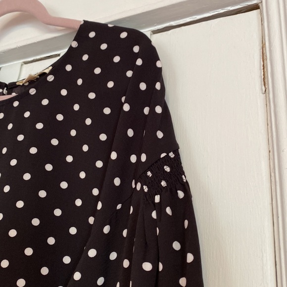 Plus Size Polka Dot Tie Sleeve Blouse - Picture 7 of 7